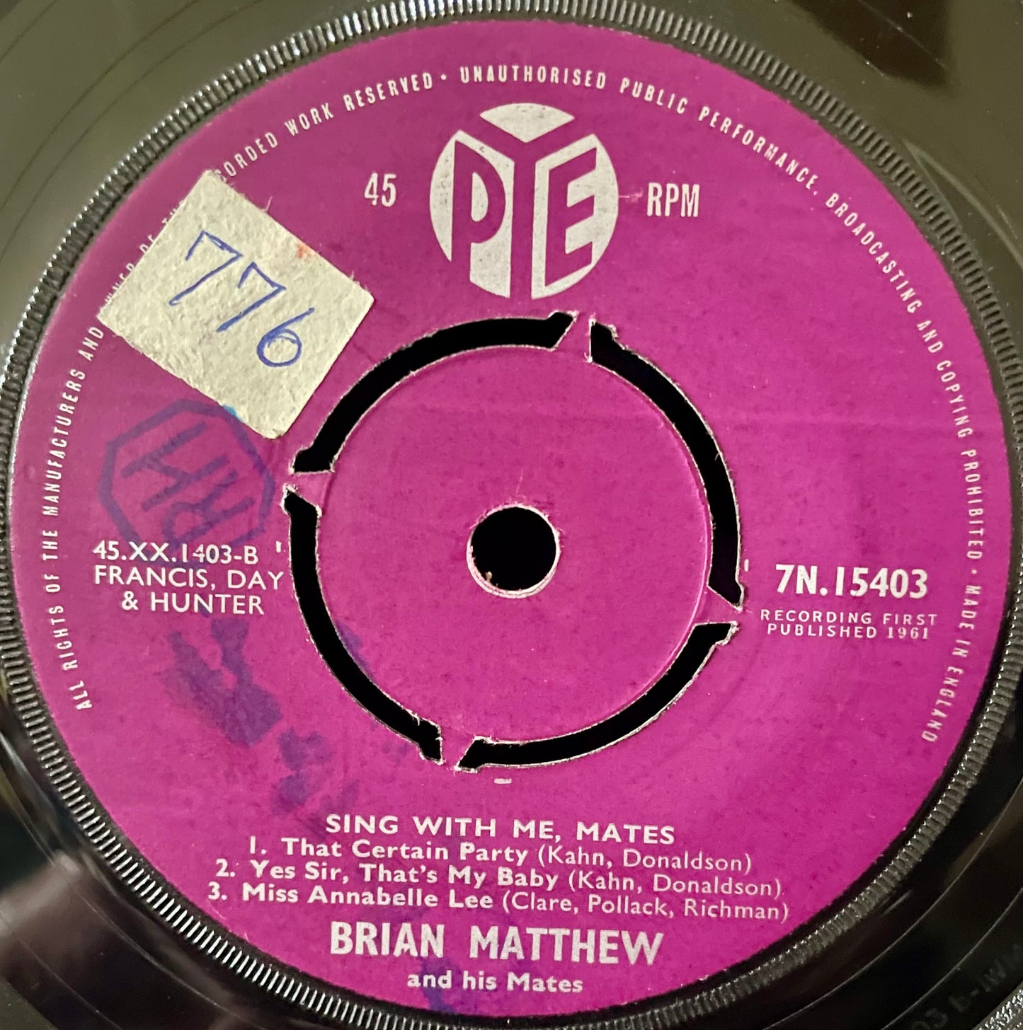 Brian Matthew – Trad Mad - USED Vinyl 7" Single