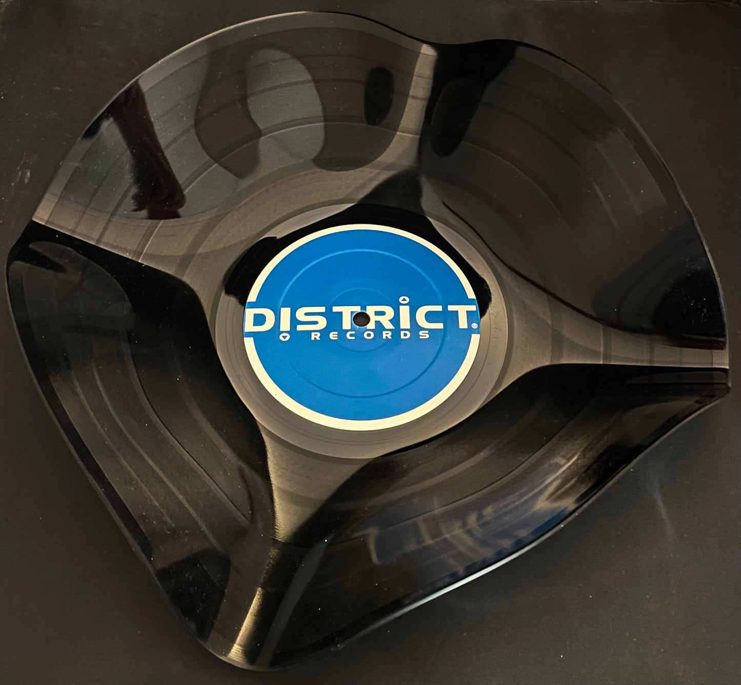 Die 12"-Vinyl-Schallplattenschale „District“