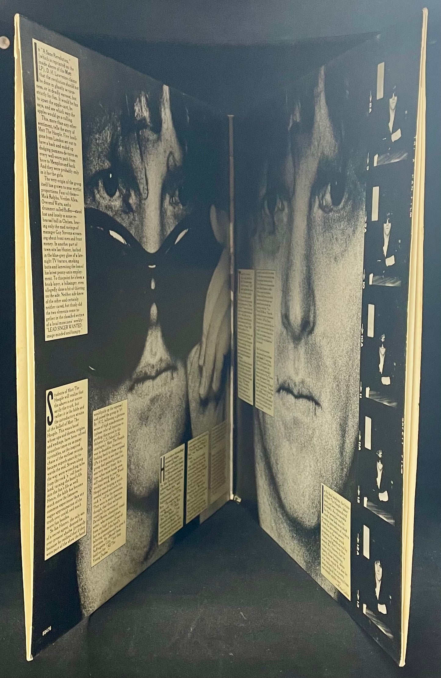 Ian Hunter – Shades Of Ian Hunter - The Ballad Of Ian Hunter & Mott The Hoople - USED Vinyl 2LP