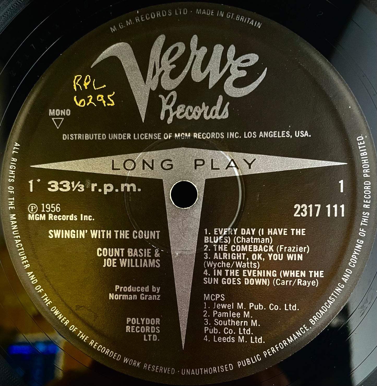 Count Basie & Joe Williams – Swingin' With The Count - USED Vinyl LP MONO