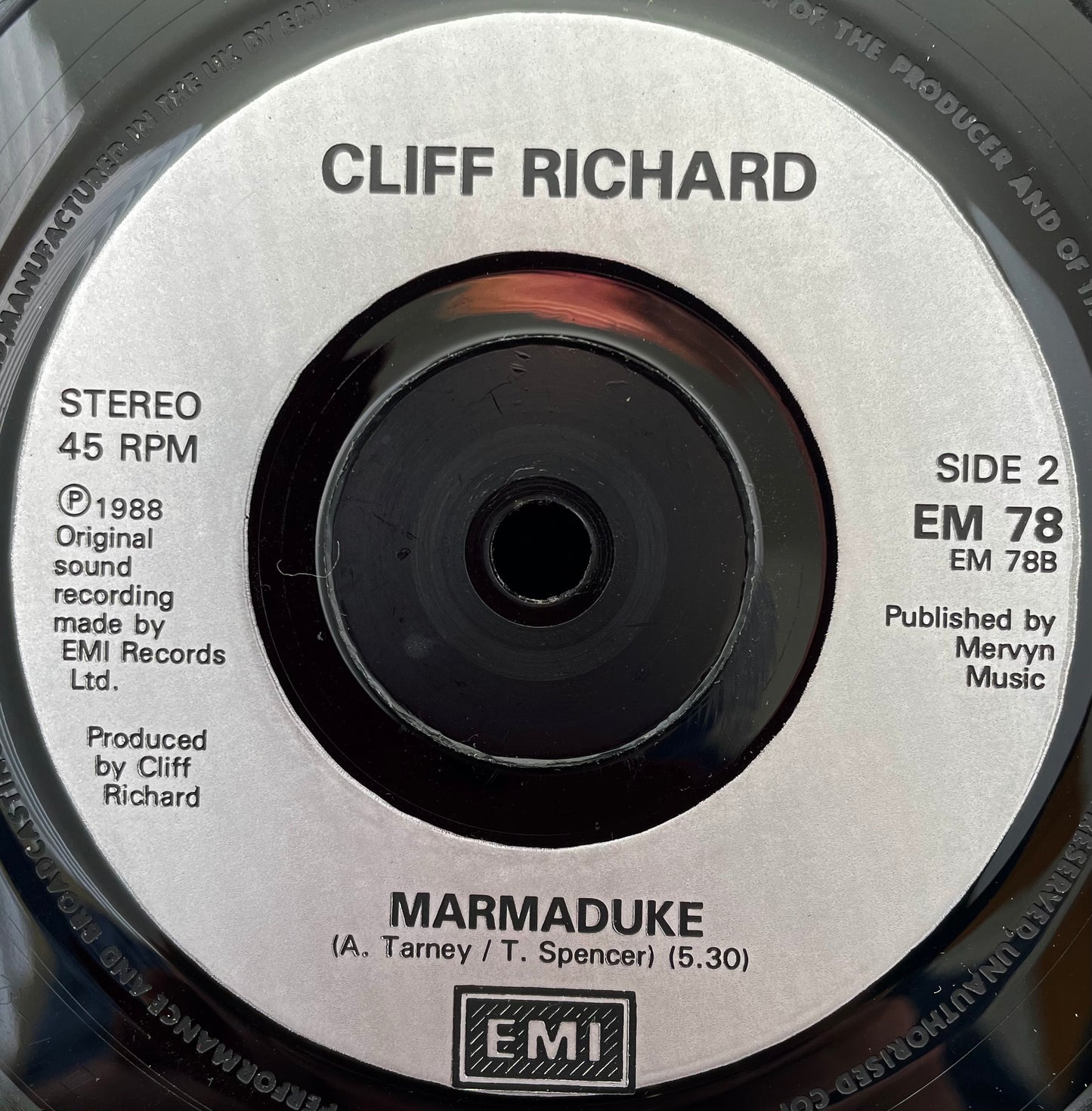 Cliff Richard – Mistletoe & Wine – USED Vinyl 7" Single