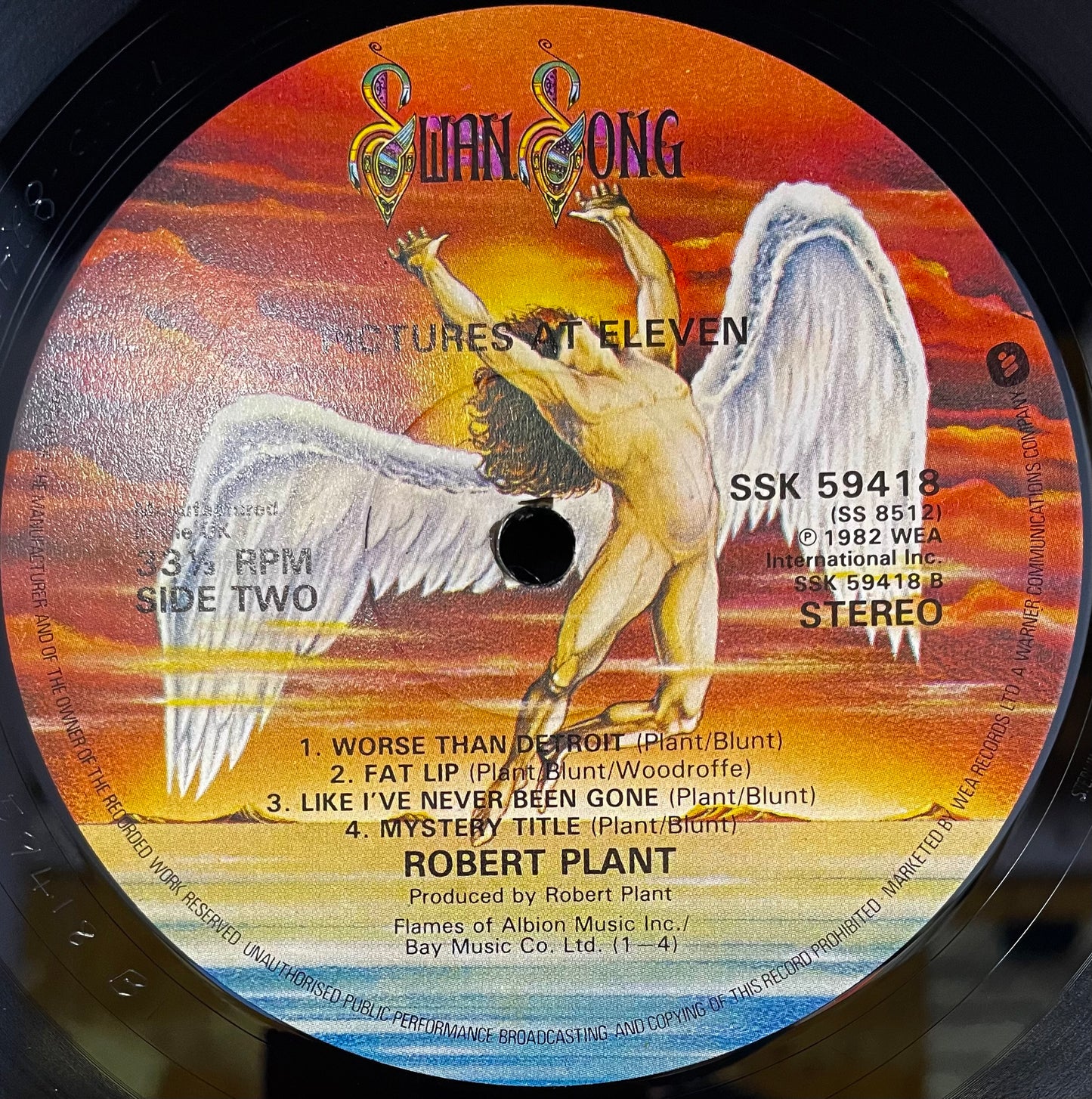 Robert Plant – Pictures At Eleven - USED Vinyl LP