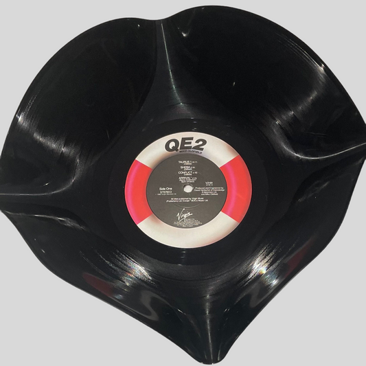 Die 12"-Vinyl-Schallplattenschale „QE2“