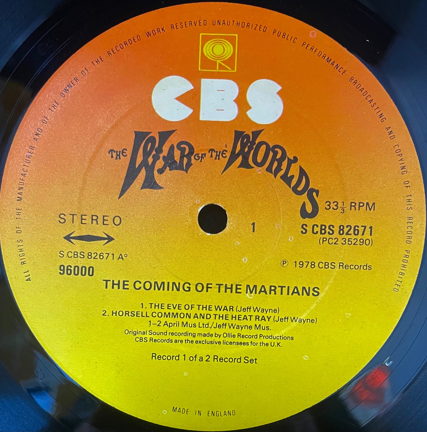 Jeff Wayne – Jeff Wayne's Musical Version Of The War Of The Worlds - USED Vinyl 2LP