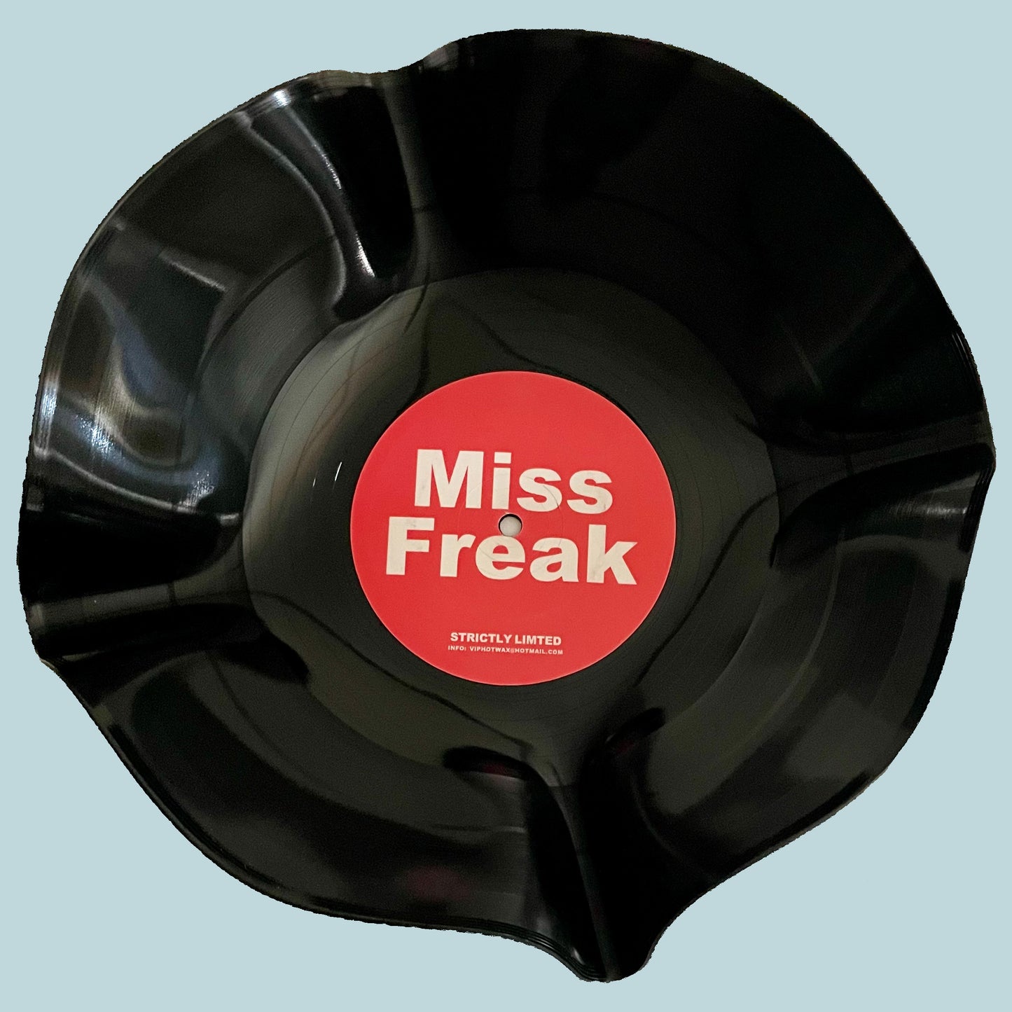 Die 12"-Vinyl-Schallplattenschale „Miss Freak“