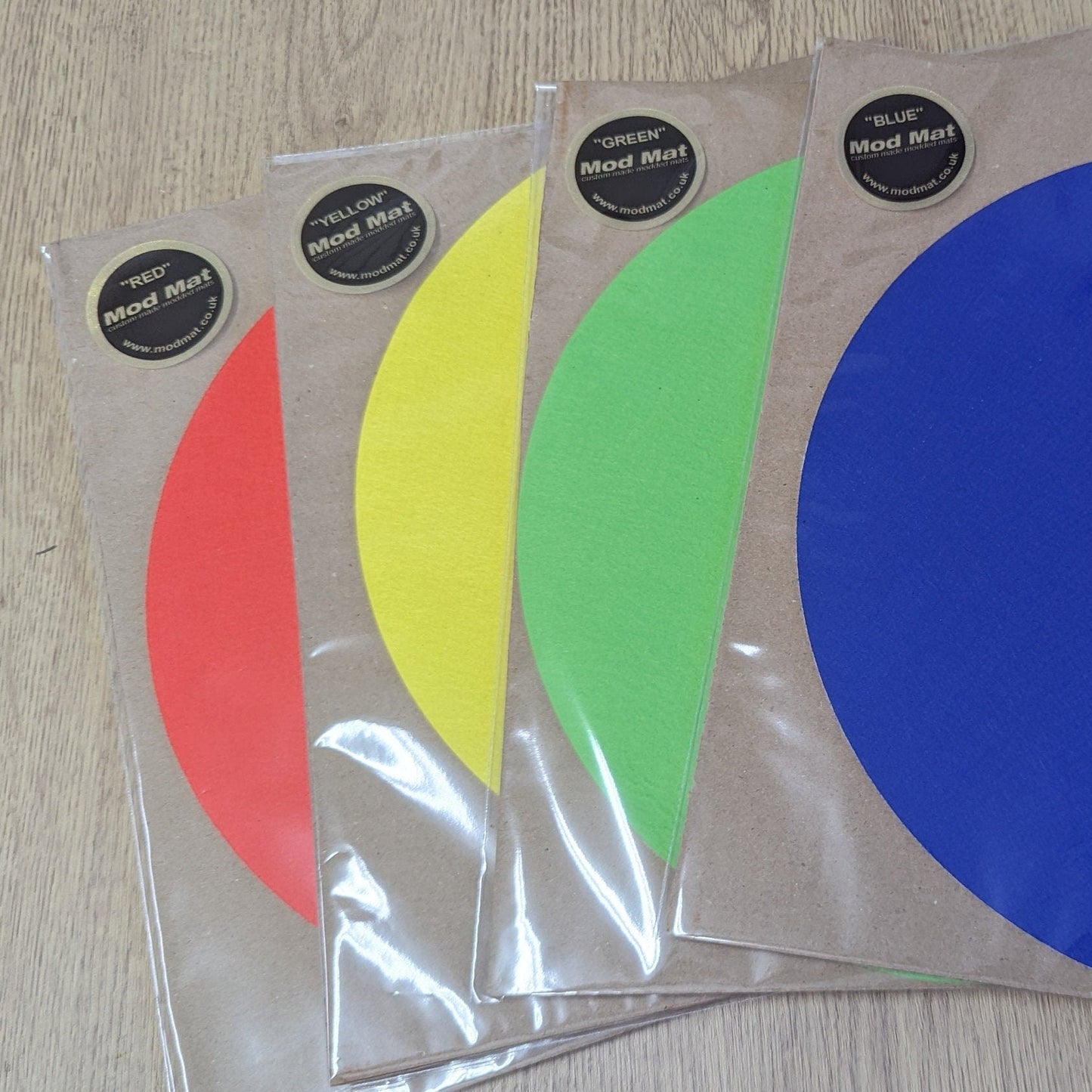 Pure Red Felt Slipmat – Bold Colour. Clean Sound. Total Control.